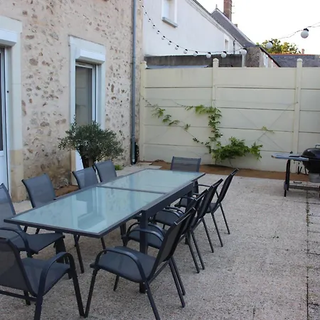 Des Hirondelles Morannes sur Sarthe-Daumeray