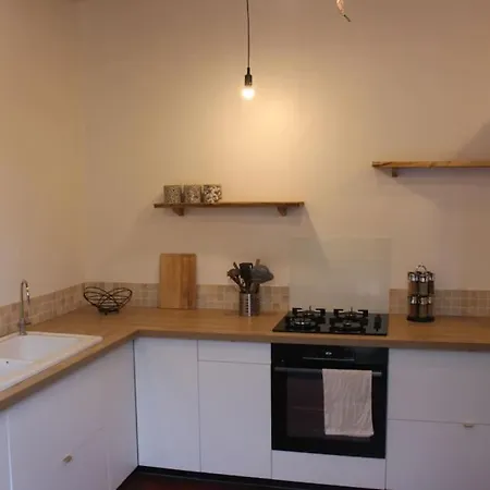 Des Hirondelles בית נופש