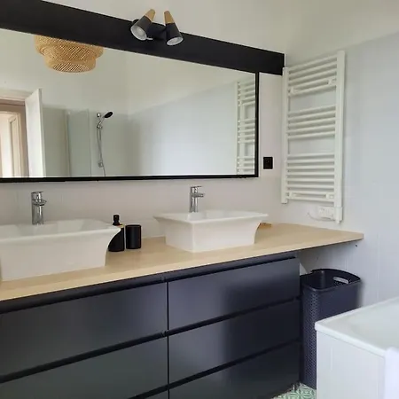 בית נופש Des Hirondelles Morannes sur Sarthe-Daumeray